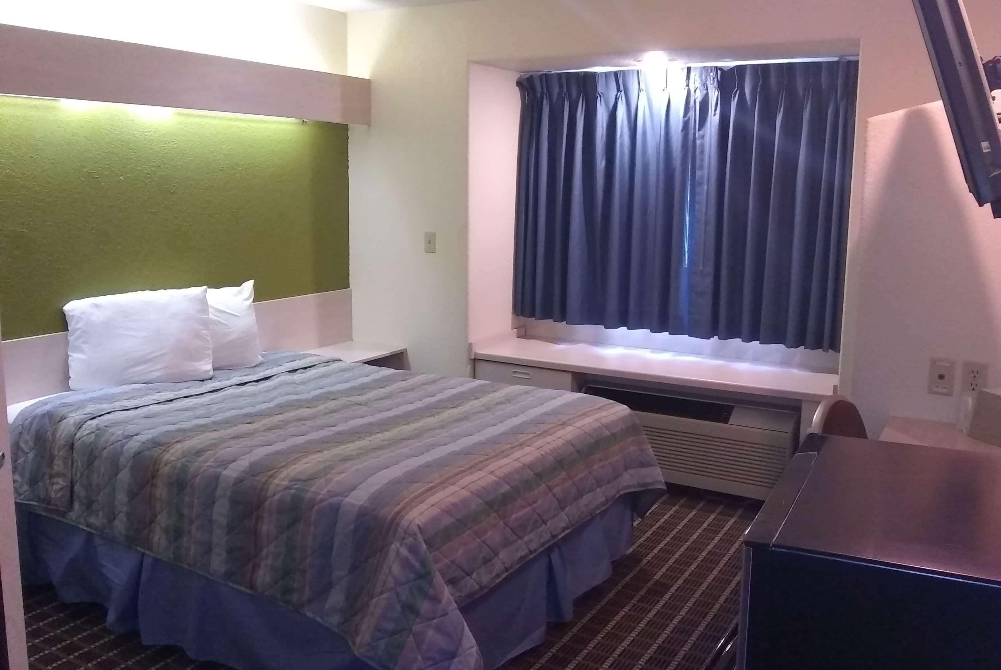 Travelodge By Wyndham Chadron Eksteriør bilde