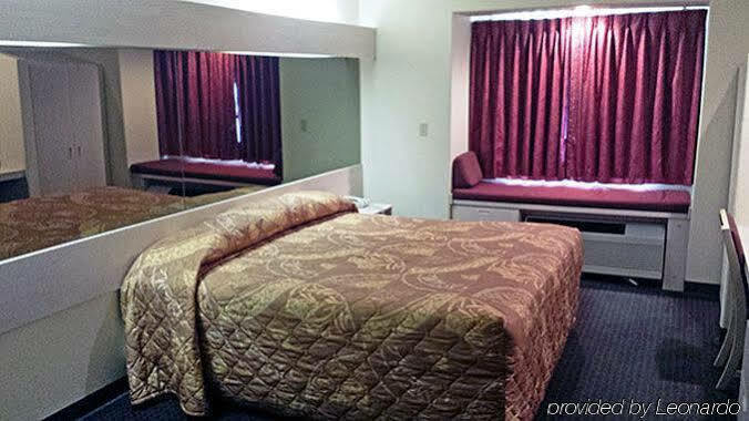 Travelodge By Wyndham Chadron Eksteriør bilde